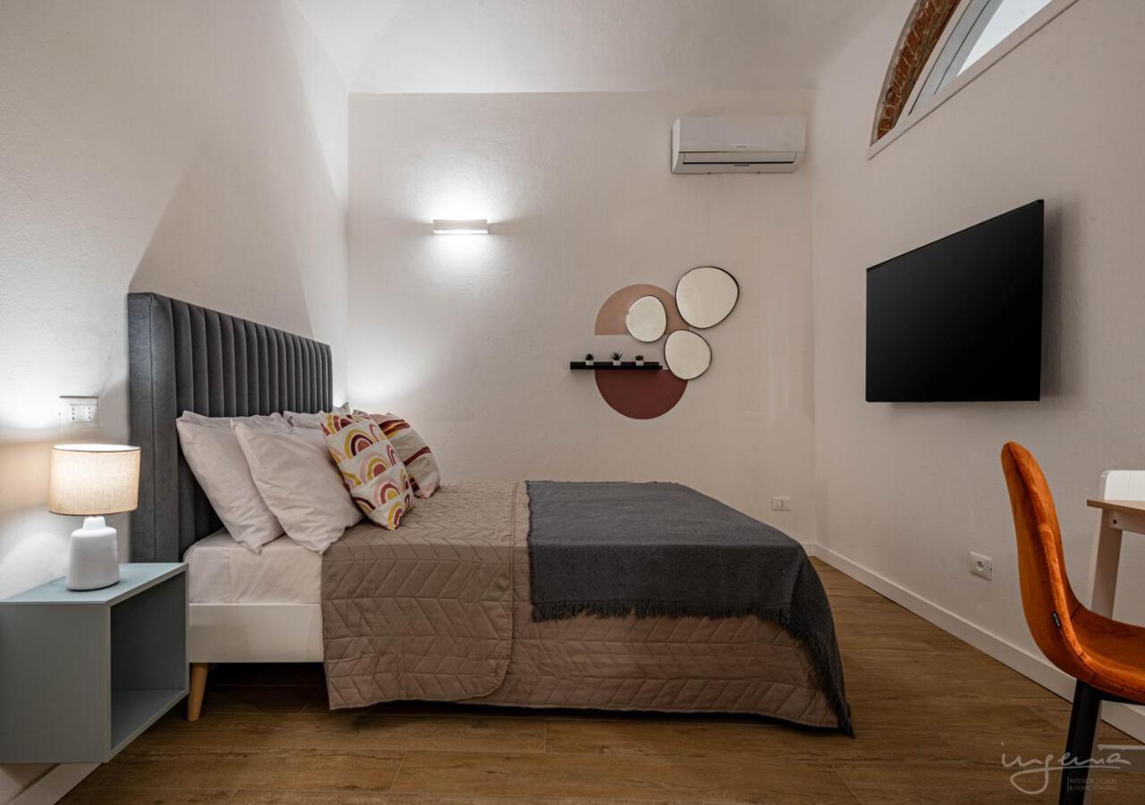 The Urban Blue, Superior Apartment Near Lungarni ปิซา ภายนอก รูปภาพ